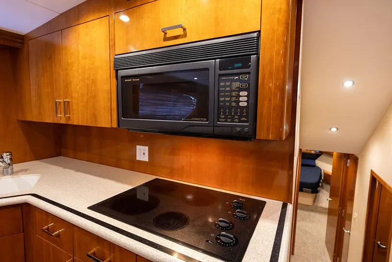 Slide: The Image of Microwave/convection oven and 4-burner surface cooktop - 27