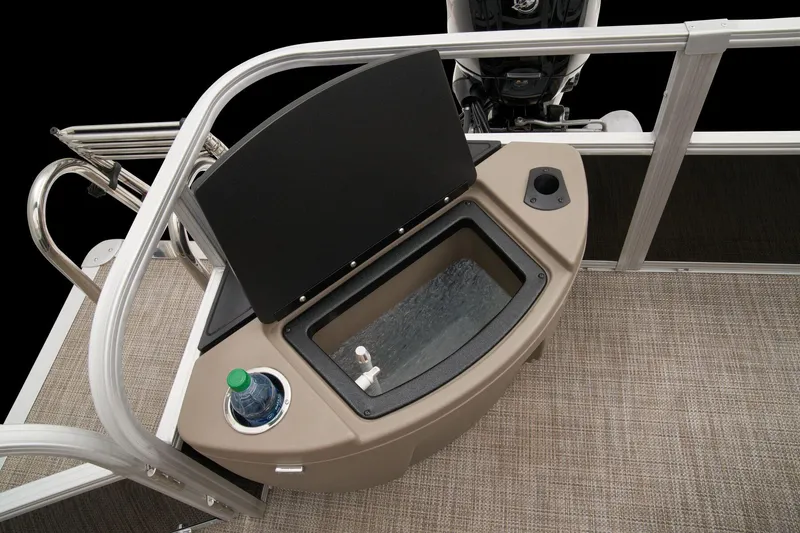 Slide: The Image of Ranger Reata 200F 2023 - 46