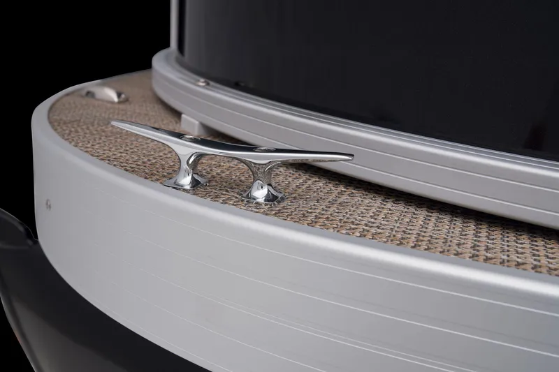 Slide: The Image of Ranger Reata 200F 2023 - 51