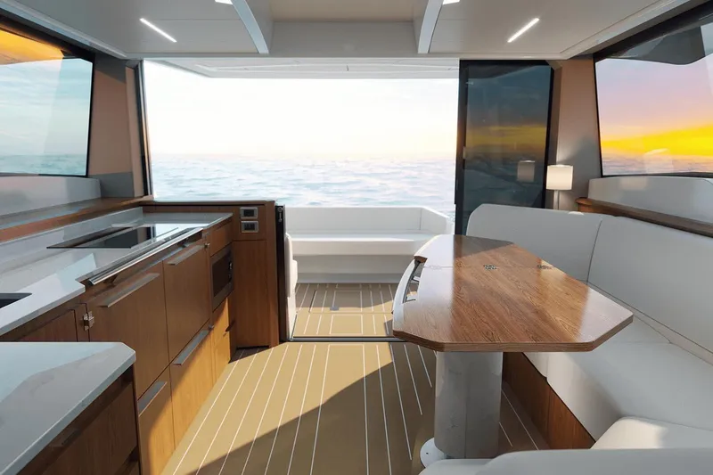 Slide: The Image of Tiara EX60 2026 - 6