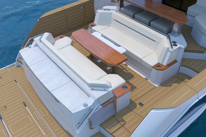 Slide: The Image of Tiara EX60 2026 - 8