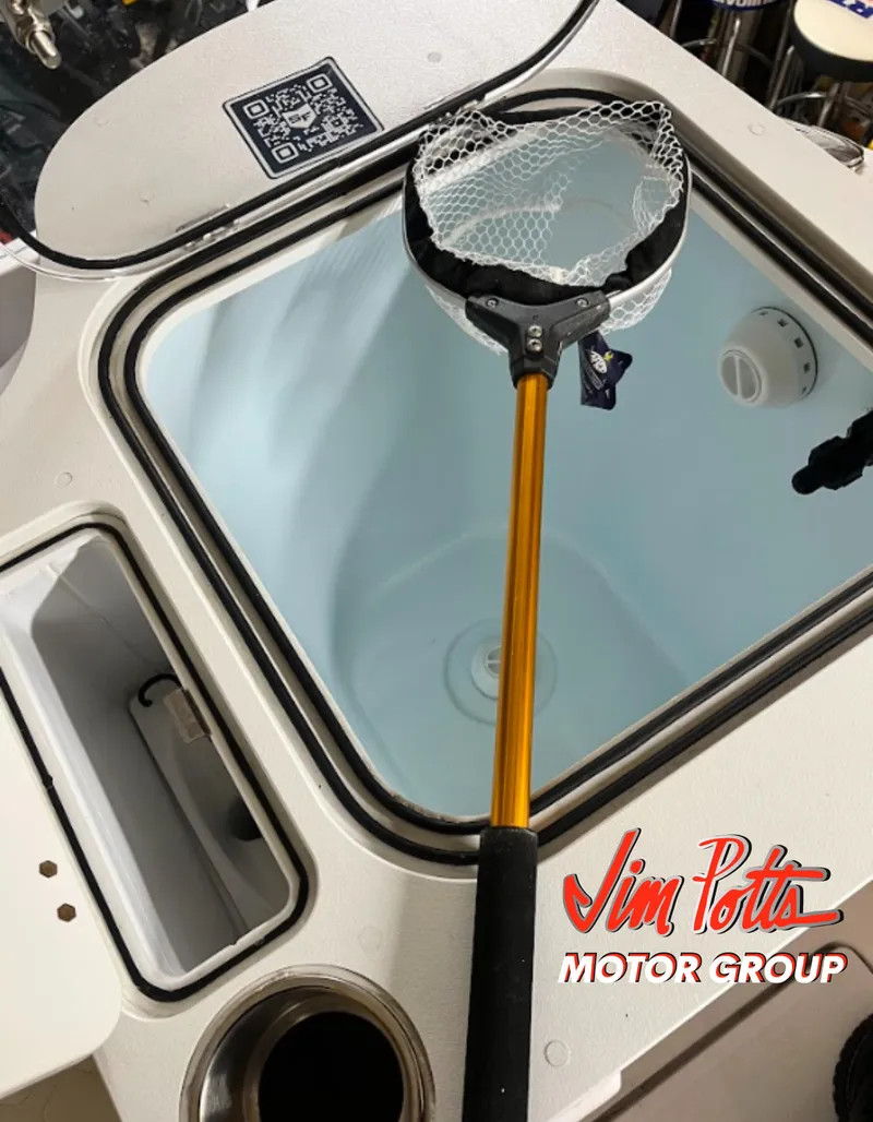 Slide: The Image of Sea Fox 268 Commander 2023 - 100