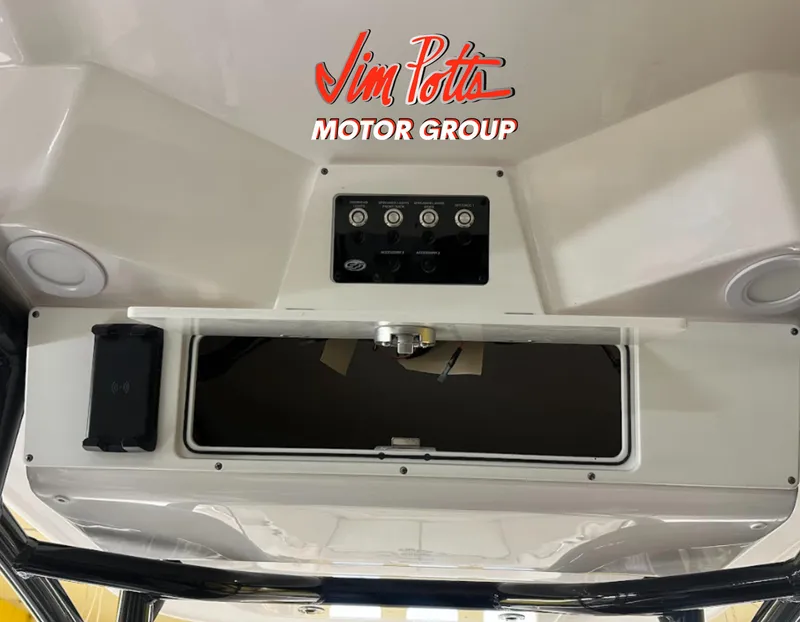 Slide: The Image of Sea Fox 268 Commander 2023 - 65