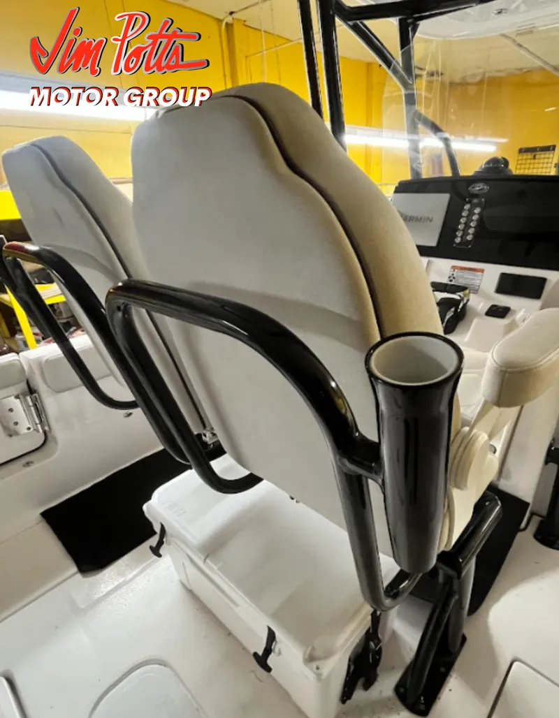 Slide: The Image of Sea Fox 268 Commander 2023 - 76