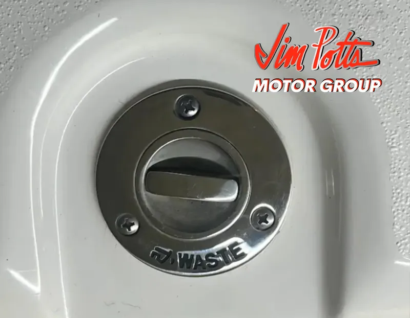 Slide: The Image of Sea Fox 268 Commander 2023 - 90