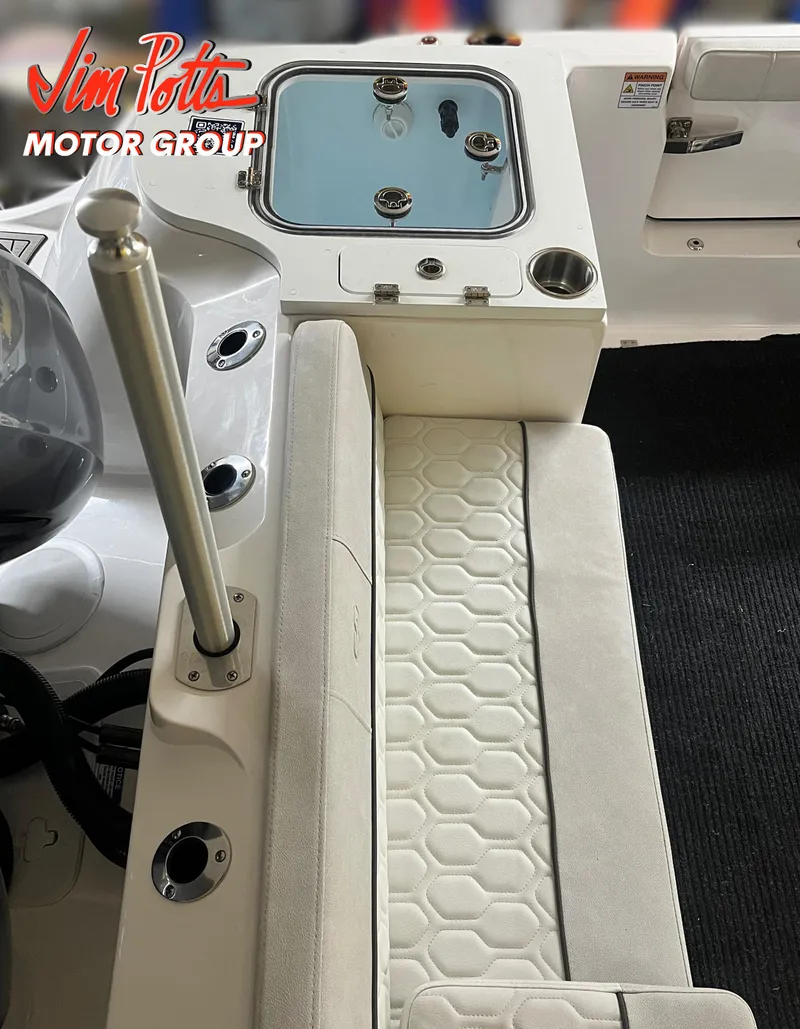 Slide: The Image of Sea Fox 268 Commander 2023 - 94