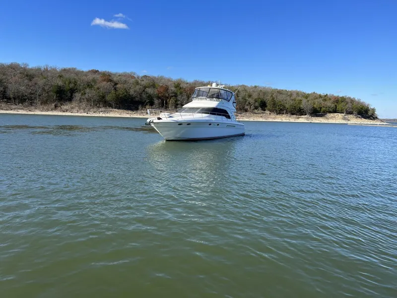 Slide: The Image of Sea Ray 560 Sedan Bridge 2001 - 66