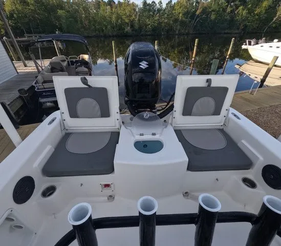 Slide: The Image of Sundance DX20 Trailer Included 2023 - 10