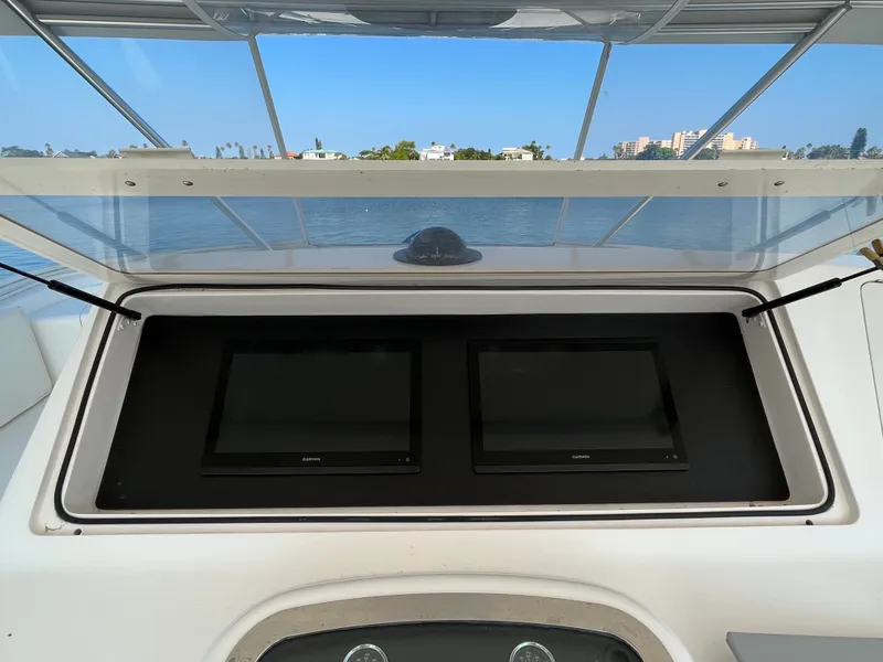 Slide: The Image of Viking 55 Convertible 1999 - 20