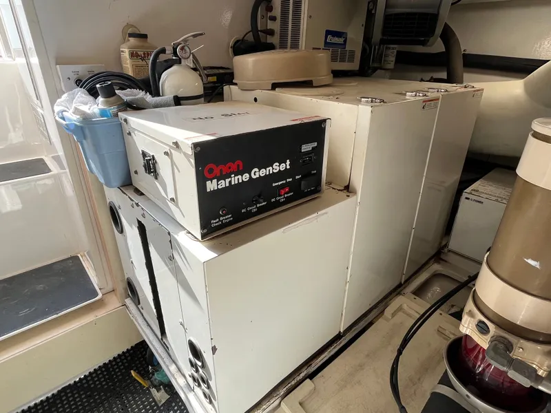 Slide: The Image of Viking 55 Convertible 1999 - 27