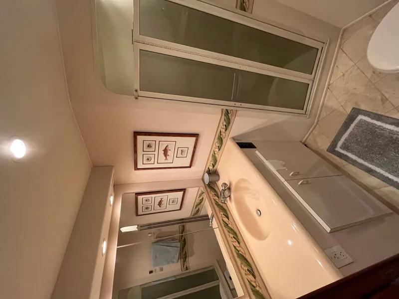 Slide: The Image of Viking 55 Convertible 1999 - 4