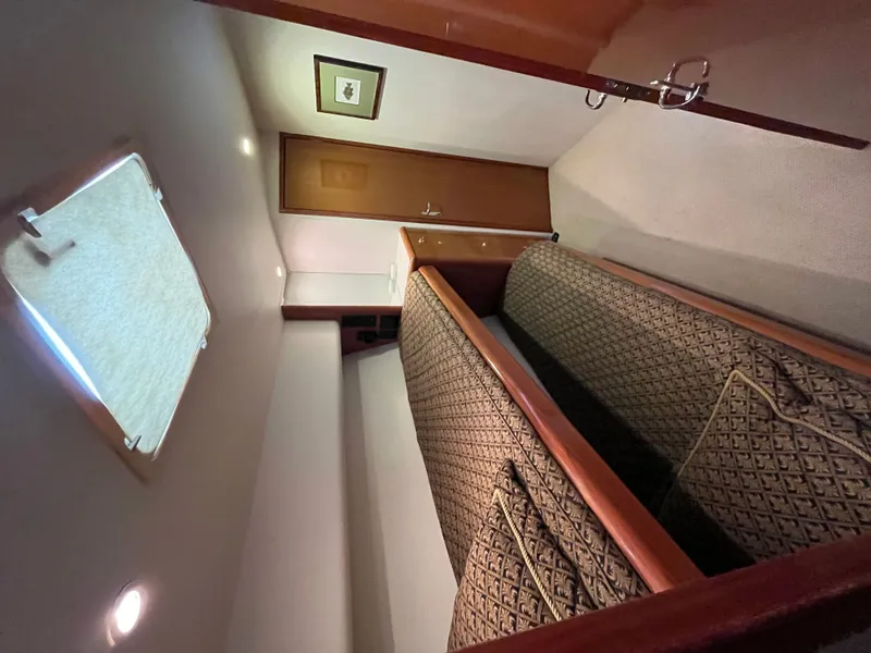 Slide: The Image of Viking 55 Convertible 1999 - 8