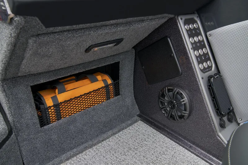 Slide: The Image of Ranger VX1888 WT 2023 - 22