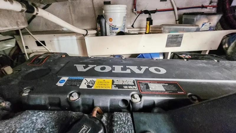 Slide: The Image of Volvo engine in 2007 Cruisers Yachts 520 Express engine room. - 24