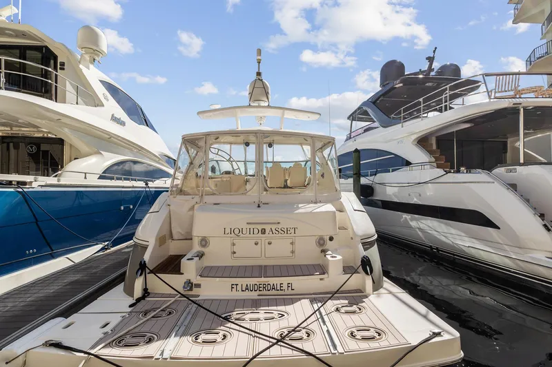 Slide: The Image of 2007 Cruisers Yachts 520 Express docked in Fort Lauderdale, FL. - 38