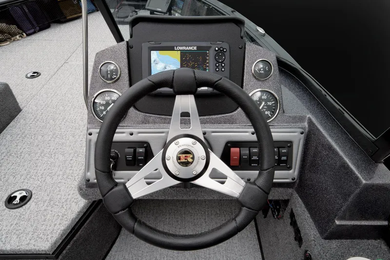 Slide: The Image of Ranger VS1782SC Angler 2023 - 40