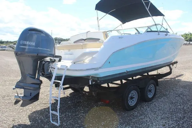 Slide: The Image of Four Winns HD 220 OB 2020 - 4