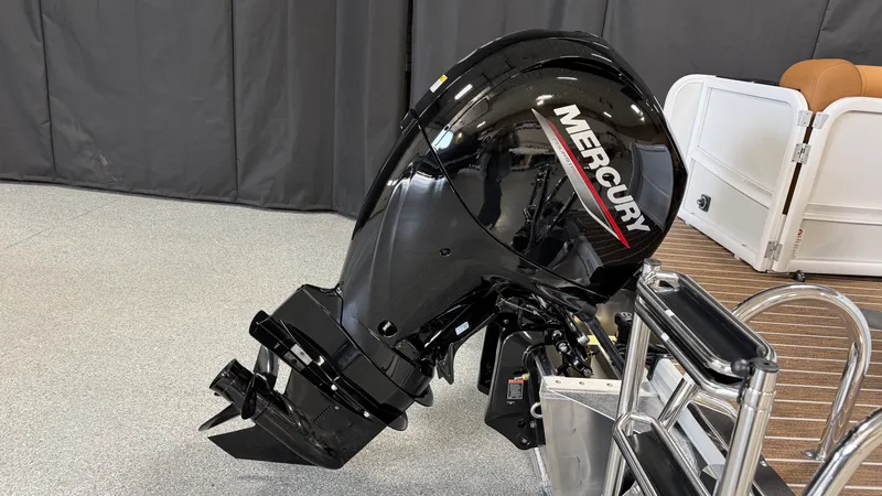 Slide: The Image of Premier 210SUNSATION 2027 - 76