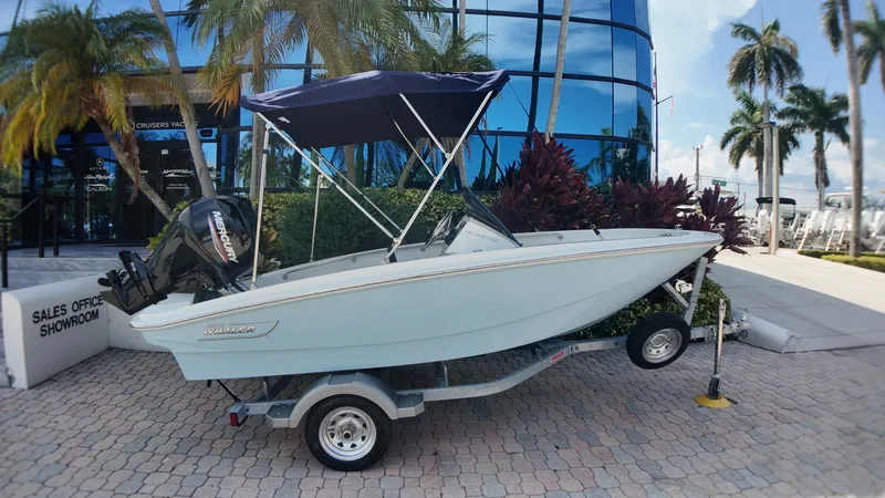 Slide: The Image of Boston Whaler 130 Super Sport 2027 - 1