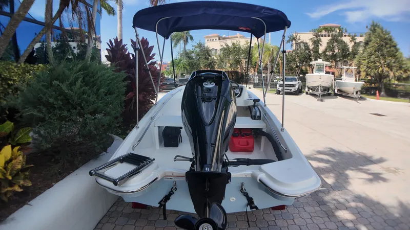 Slide: The Image of Boston Whaler 130 Super Sport 2027 - 5