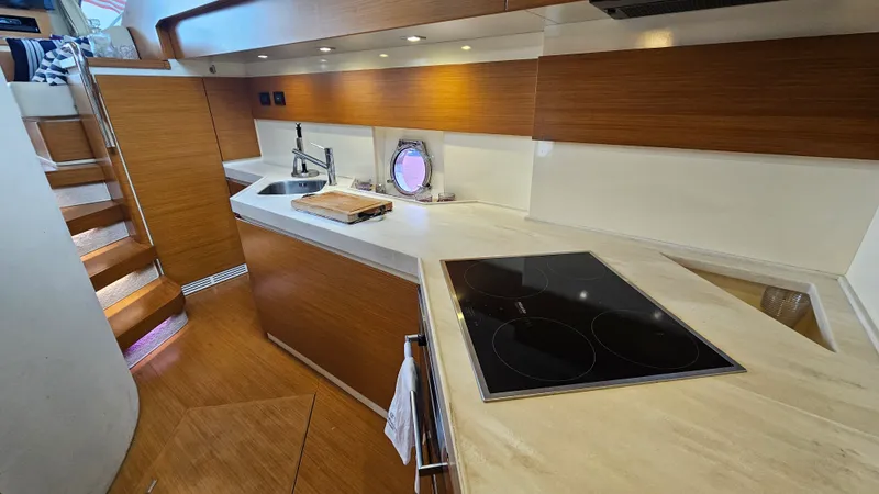 Slide: The Image of Azimut 45 FLY 2014 - 30