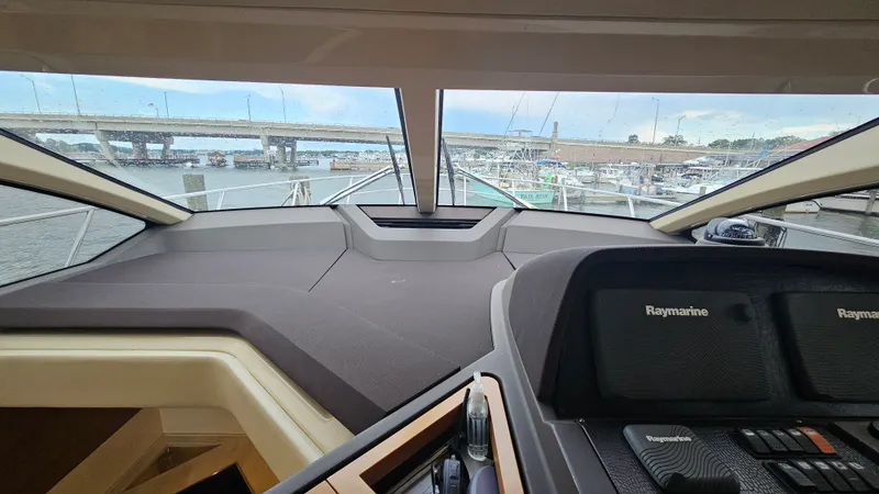 Slide: The Image of Azimut 45 FLY 2014 - 20