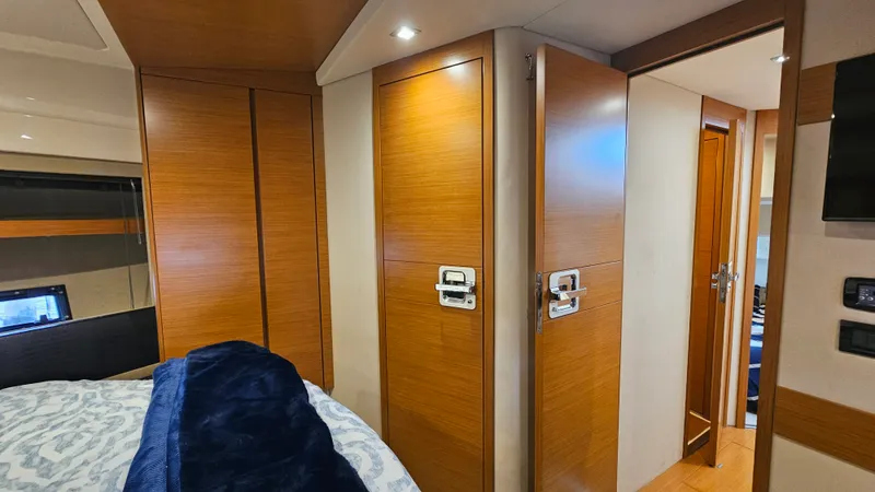 Slide: The Image of Azimut 45 FLY 2014 - 33