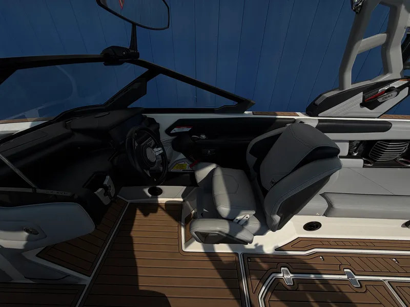 Slide: The Image of Nautique Super Air Nautique G25 2020 - 38