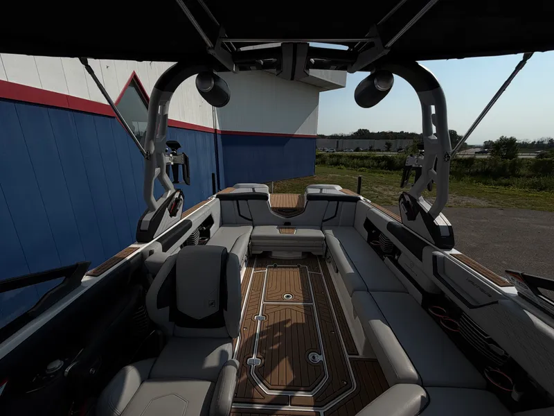 Slide: The Image of Nautique Super Air Nautique G25 2020 - 51