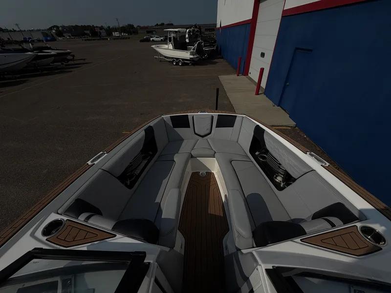 Slide: The Image of Nautique Super Air Nautique G25 2020 - 48