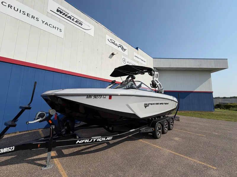 Slide: The Image of Nautique Super Air Nautique G25 2020 - 3