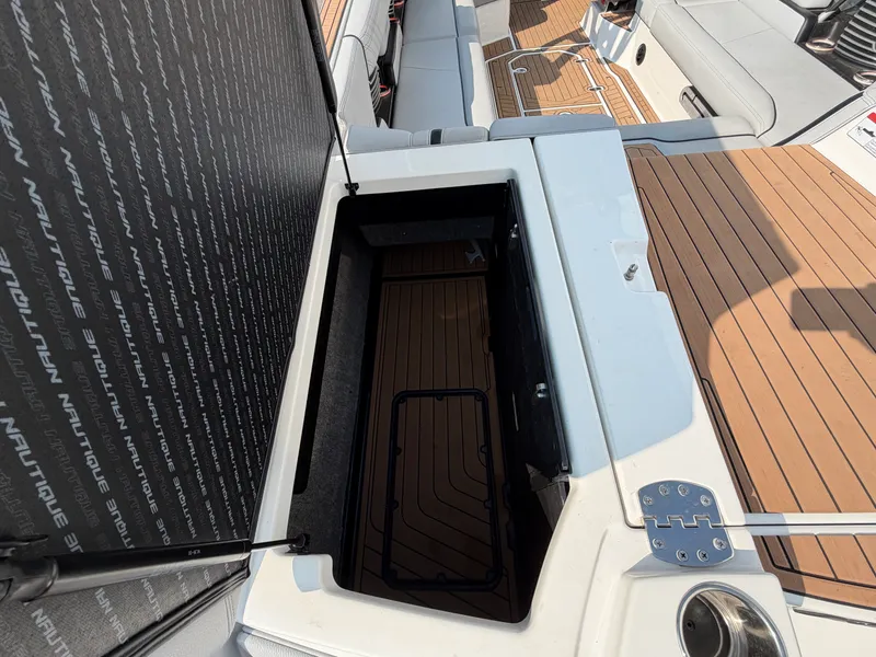 Slide: The Image of Nautique Super Air Nautique G25 2020 - 12