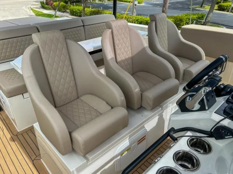 Slide: The Image of Luxurious seating on the 2024 De Antonio Yachts D28 Xplorer. - 15