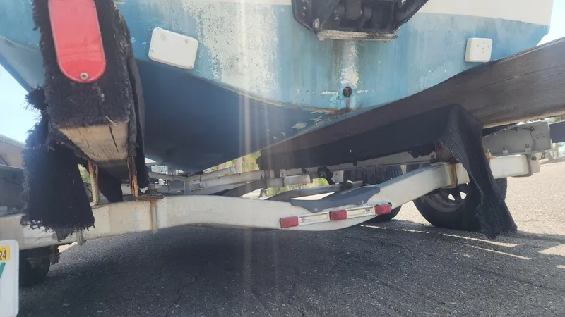 Slide: The Image of Boston Whaler 17 Montauk 1976 - 60