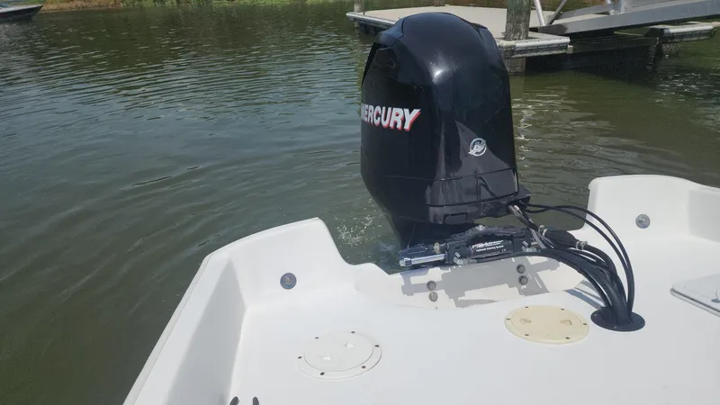 Slide: The Image of Boston Whaler 17 Montauk 1976 - 70