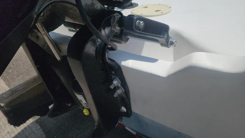 Slide: The Image of Boston Whaler 17 Montauk 1976 - 72