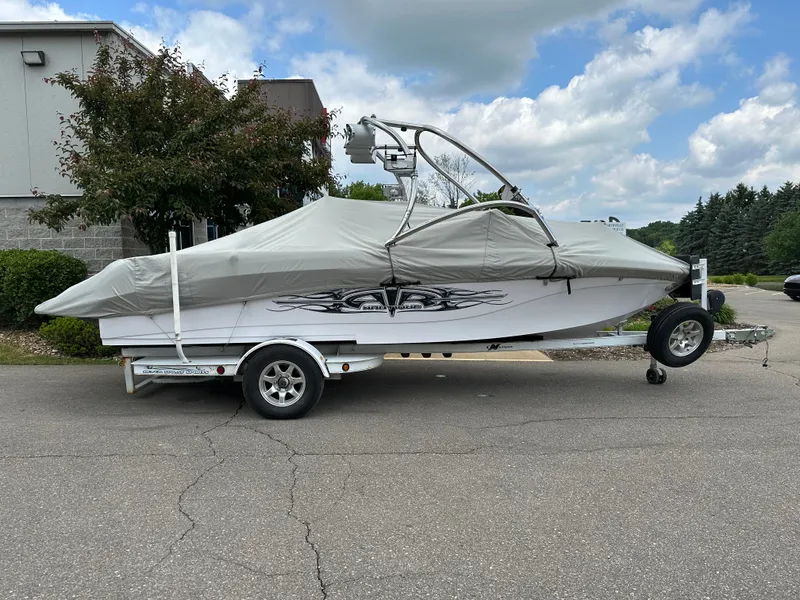 Slide: The Image of Correct Craft Air Nautique SV-211 2008 - 2