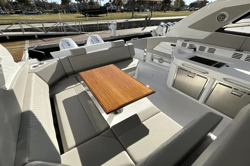 Slide: The Image of Cruisers 42 GLS Outboard 2024 - 11