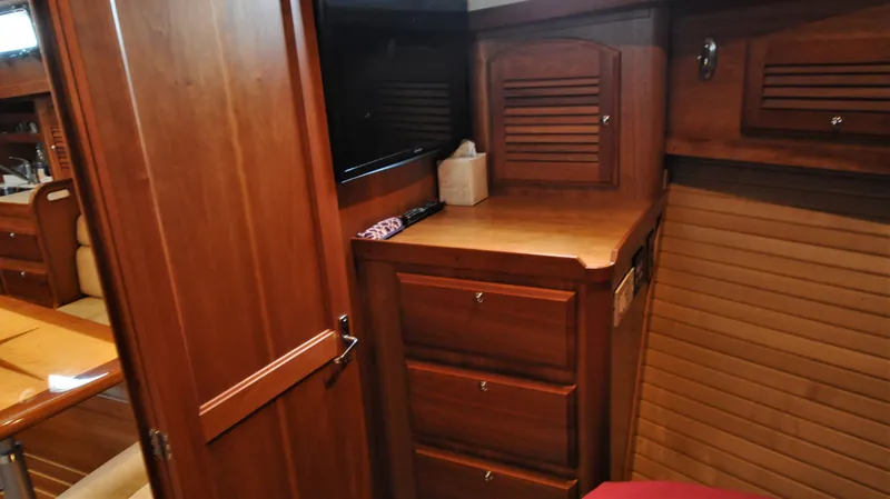 Slide: The Image of Sabre 42 Hard Top Express 2008 - 62