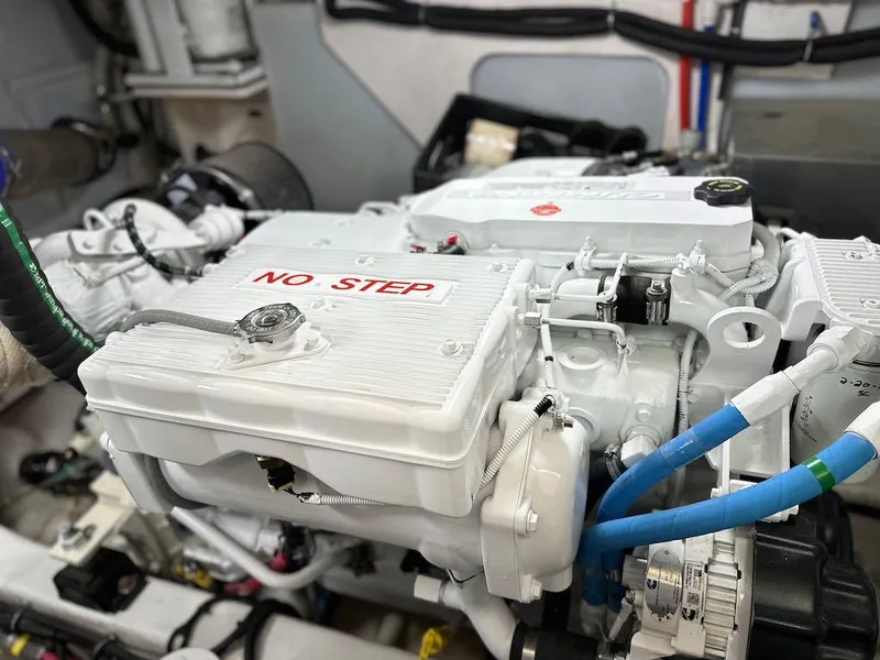 Slide: The Image of Sabre 42 Hard Top Express 2008 - 66