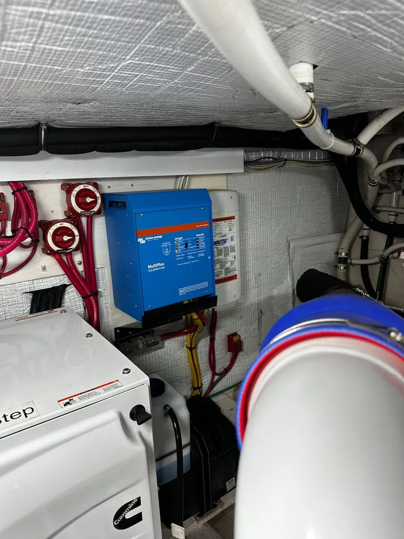 Slide: The Image of Sabre 42 Hard Top Express 2008 - 71