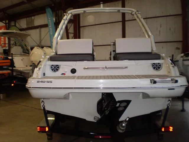 Slide: The Image of Crownline Boats 240 SS 2023 - 14