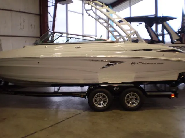 Slide: The Image of Crownline Boats 240 SS 2023 - 6