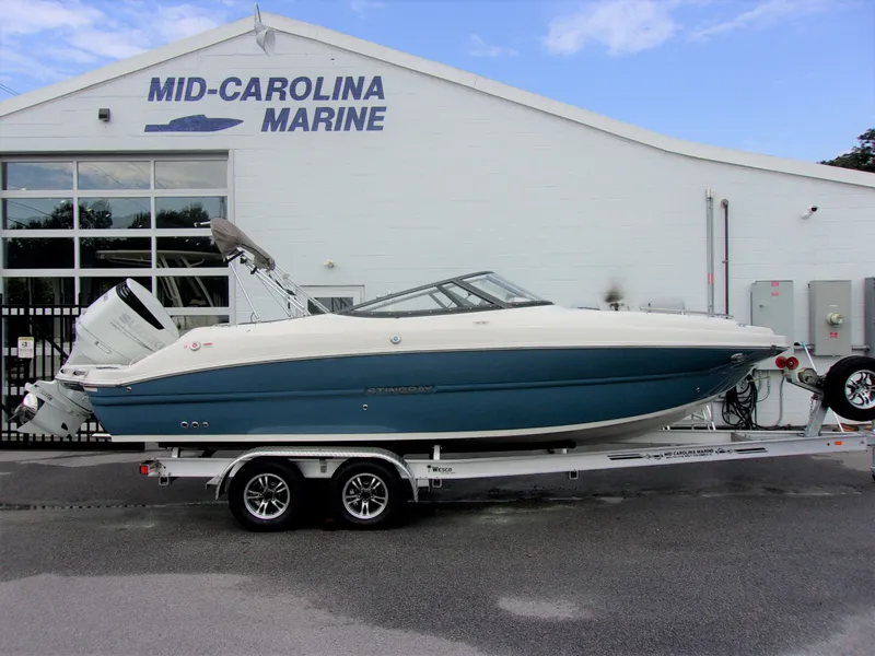 Slide: The Image of 2023 Stingray 231 DC boat at Mid-Carolina Marine. - 8