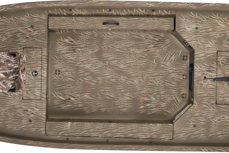 Slide: The Image of 2023 Tracker Grizzly 1654 T Sportsman boat with camouflage pattern, top view. - 12