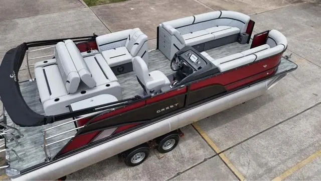 Slide: The Image of Crest Classic Platinum 240 SLS 2023 - 8