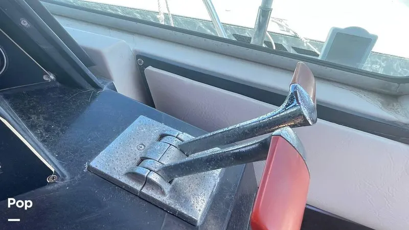 Slide: The Image of 1985 Wellcraft St Tropez 3200 for sale in Rockland, MA - 33