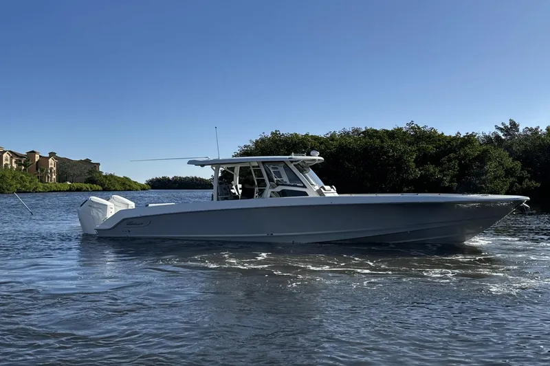 Slide: The Image of Boston Whaler 380 Outrage 2024 - 4
