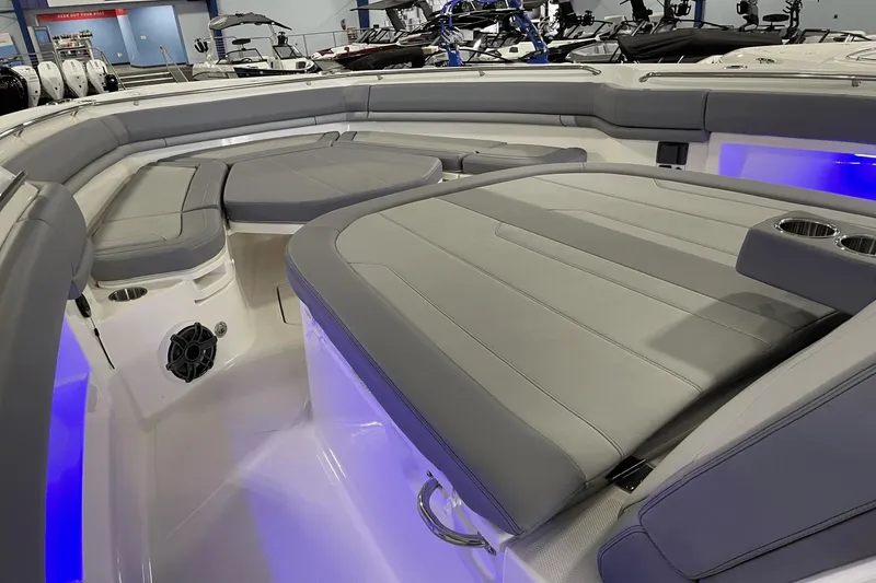 Slide: The Image of Boston Whaler 380 Outrage 2024 - 51