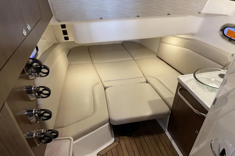 Slide: The Image of Boston Whaler 380 Outrage 2024 - 61